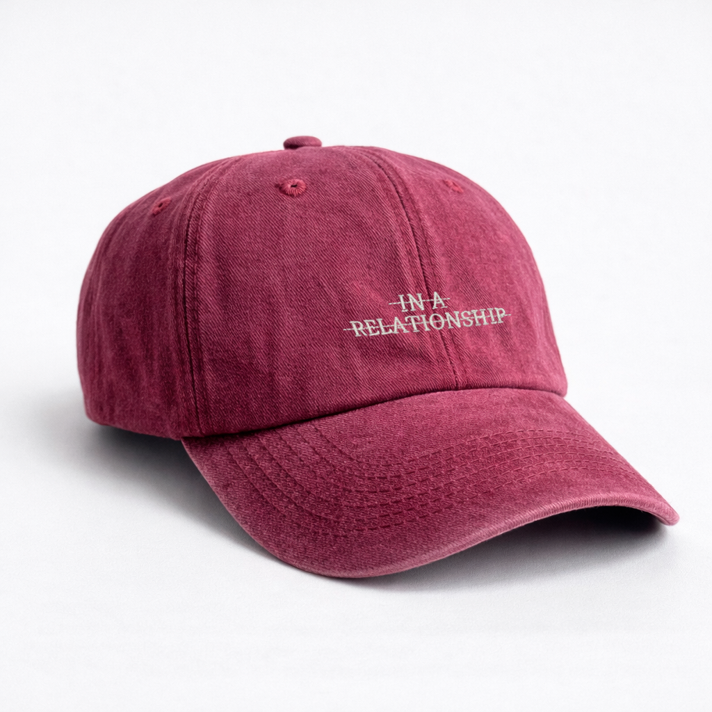 Gorra Drill Lavado "In A Relationship"