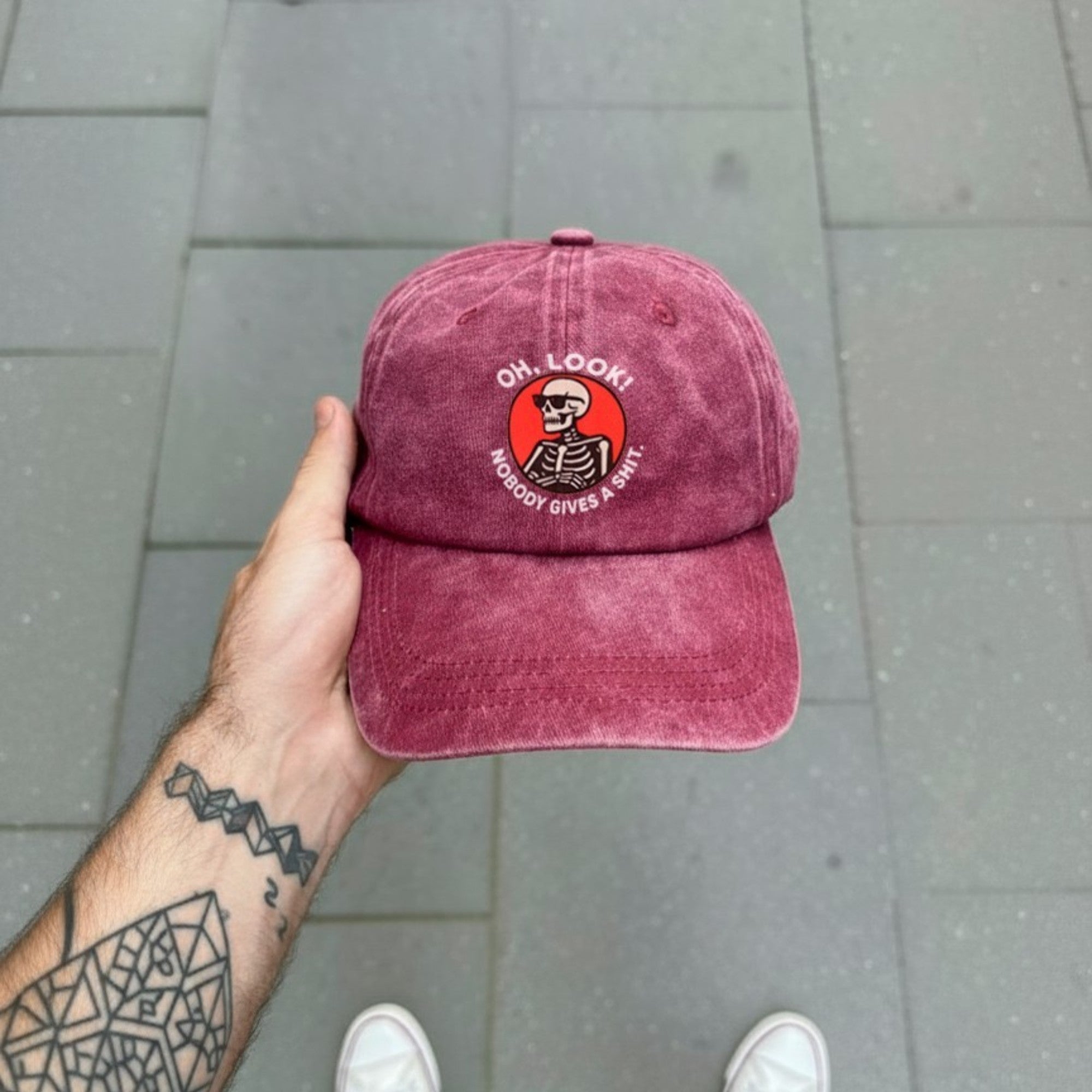 Gorra Drill Lavado "Nobody Gives A S**t"